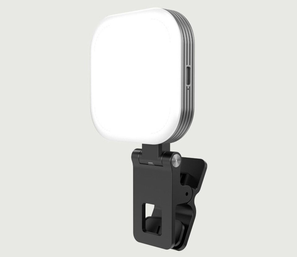 LED подсветка (видеосвет) с магнитным креплением MagSafe для смартфонов F-622